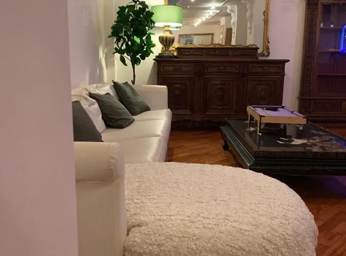 Residenza Tritone Luxury Trevi Fountain Ferienhaus *